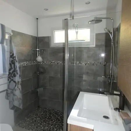 Studio Avec Jardin Proche Plage Six Fours/Sanary Six-Fours-les-Plages Exterior photo